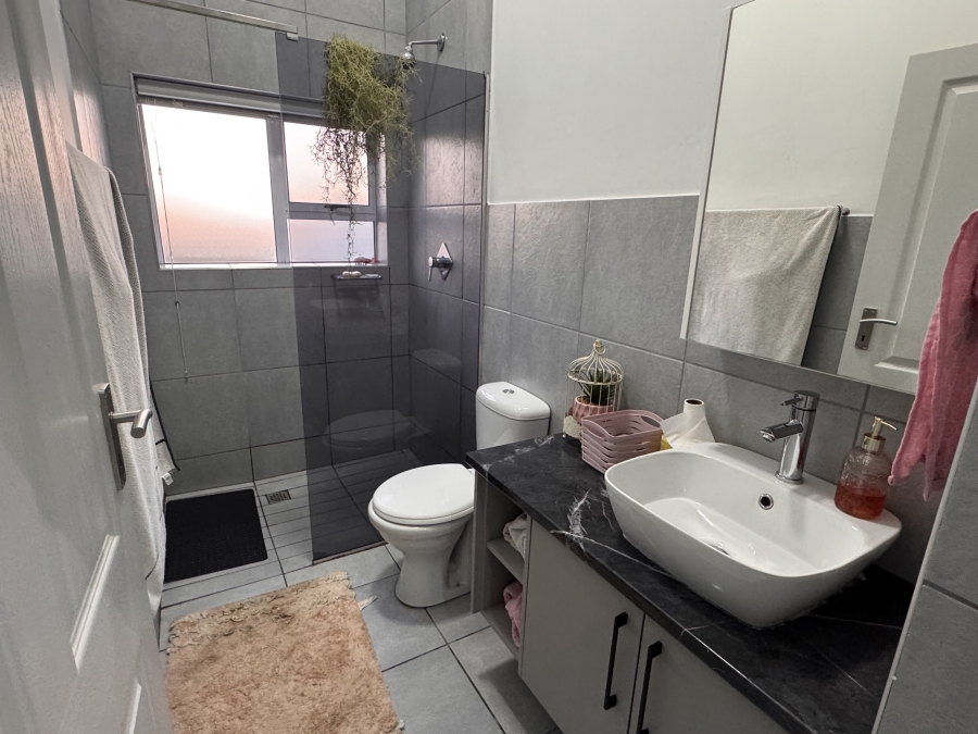 3 Bedroom Property for Sale in Hartenbos Heuwels Western Cape